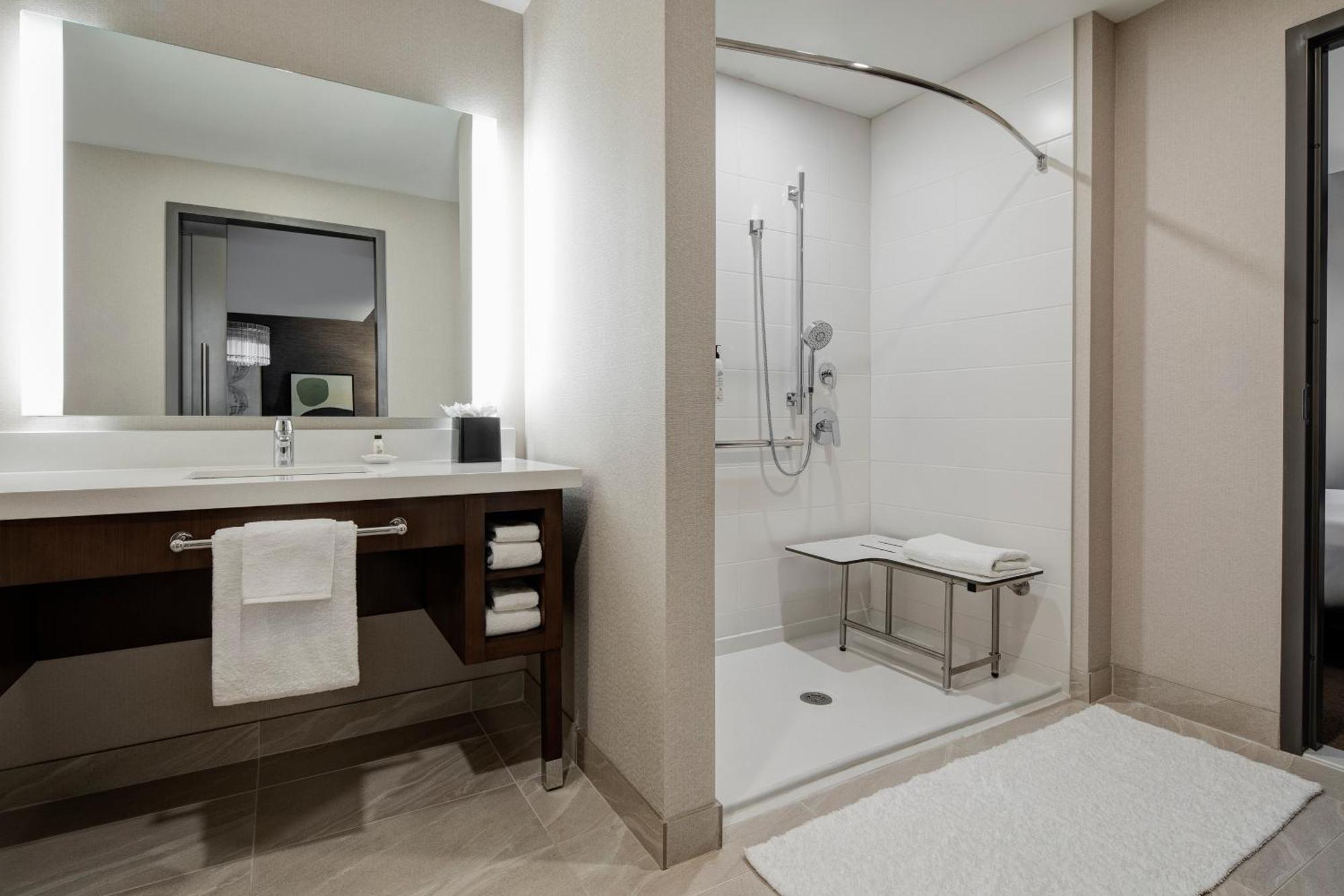 Delta Hotels By Marriott Dallas Southlake Bagian luar foto