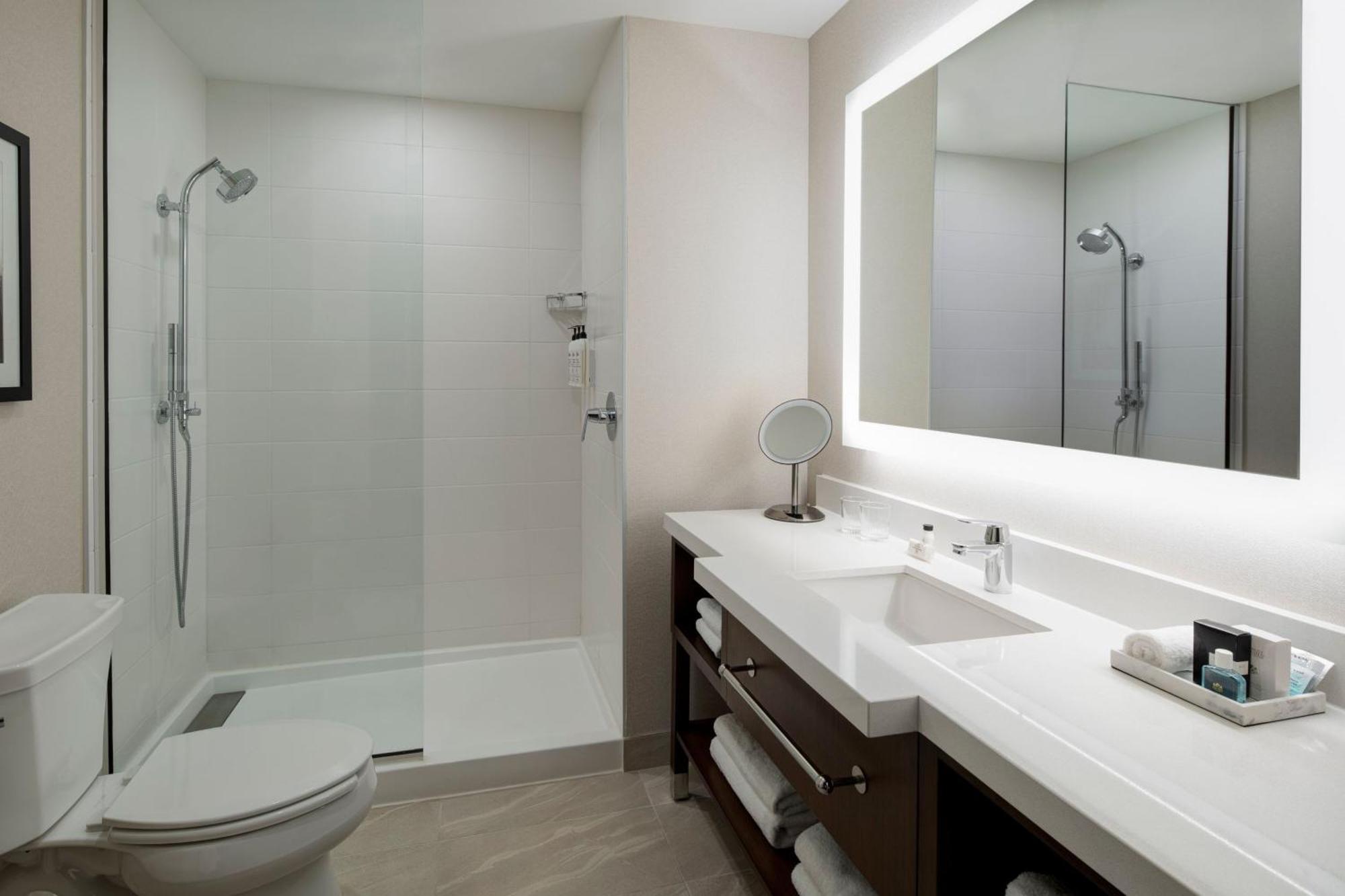Delta Hotels By Marriott Dallas Southlake Bagian luar foto